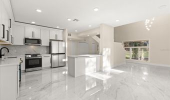 1151 OAKPOINT Cir, Apopka, FL 32712