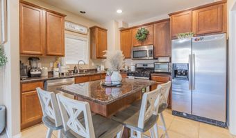 241 Burnage Ln, Alamogordo, NM 88310