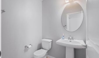316 Antoni Gln 906, Escondido, CA 92025