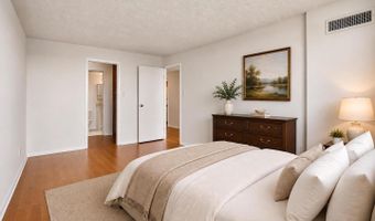 5225 POOKS HILL Rd #1705N, Bethesda, MD 20814