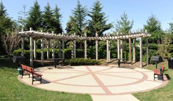 4850 EISENHOWER Ave #217, Alexandria, VA 22304