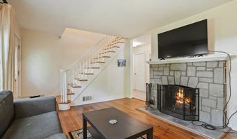 15 Granite Ter, Ansonia, CT 06401