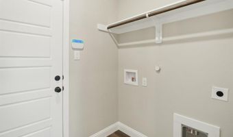 212 Navajo Trl, Alvarado, TX 76009