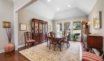 199 Raleigh Ct, Aurora, OH 44202