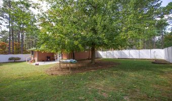 1000 Robinwood Rd, Aberdeen, NC 28315