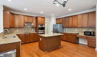 8620 Forester Ln, Apex, NC 27539