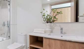 10281 W Bay Harbor Dr 402, Bay Harbor Islands, FL 33154