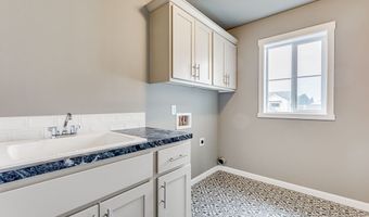 762 NW 28th St Plan: Plan 2664, Battle Ground, WA 98604