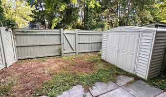 4311 CEDARLAKE Ct, Alexandria, VA 22309