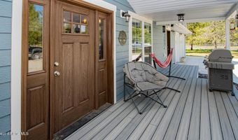 688 Champs Rd, Bonners Ferry, ID 83805