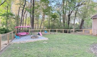 4506 Hamilton St, Atwood, TN 38220