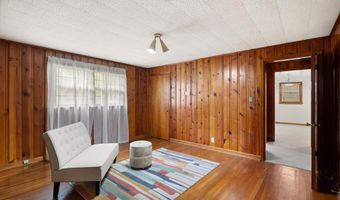 205 Central Ave, Bay, AR 72411