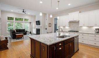305 Ironcreek Pl, Apex, NC 27539