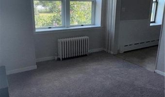 102 W Brookdale St, Allentown, PA 18103