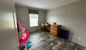 121 Story Cemetery Rd, Albany, KY 42602