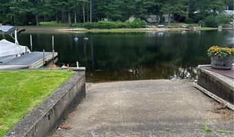 422 Shady Valley Rd, Coventry, RI 02816