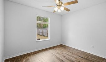 425 3RD St W, Baldwin, FL 32234