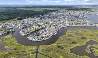 259 Cypress Dr, Bayville, NJ 08721