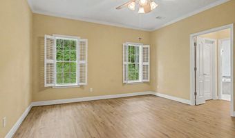 1911 Regalwood Dr, Albany, GA 31721