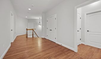 8047 FAIRFAX Rd, Alexandria, VA 22308