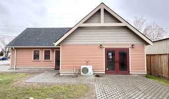215 Broad St, Battle Mountain, NV 89820