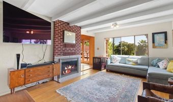 9833 Estrella Dr, Spring Valley, CA 91977