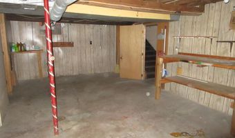 454 Center St, Adams, WI 53910