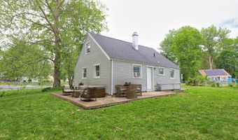 91 E Harold St, Bloomfield, CT 06002