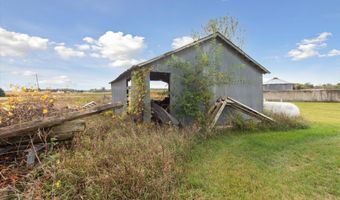 3515 N Bliss Rd, Alma, MI 48801