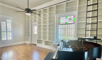 105 SW 3rd St, Atkins, AR 72823