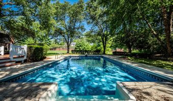 10571 Chatham Ct, Carmel, IN 46032