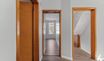 26 E 28TH St, Bayonne, NJ 07002