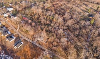 232 Peterson Ave, Auburn, KY 42206