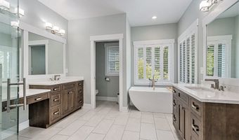 3589 Shoreline Dr, Allegan, MI 49010