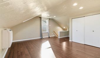 3220 Mary St, Airville, PA 15203