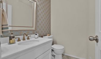 201 Paseo De Vida Loop, Altus, OK 73521