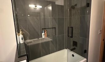 529 W Park Ln, Albert Lea, MN 56007