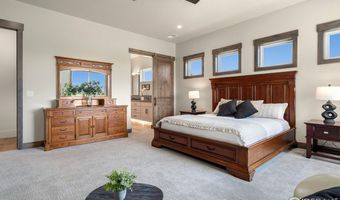2387 Harding Park Ct, Berthoud, CO 80513