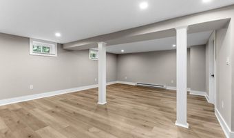 205 E MERCHANT St, Audubon, NJ 08106
