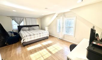 53 Beverly Dr, Bridgeport, CT 06610