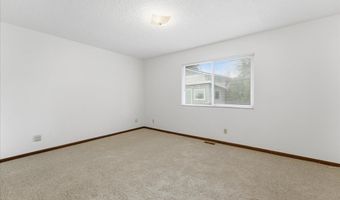 6760 SW 199TH Ct, Beaverton, OR 97078