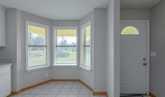 112 River Oaks Dr, Bainbridge, GA 39819