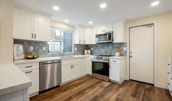 2006 Mountain Vista Way, Oceanside, CA 92054