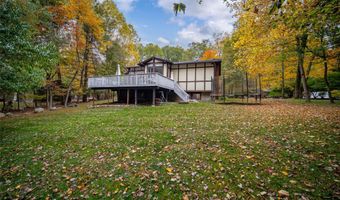 4 Ayr Ct, Airmont, NY 10901