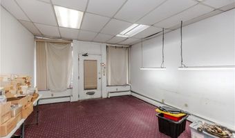 634 Park Ave, Cranston, RI 02910