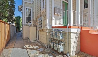 2105 Central Ave, Alameda, CA 94501