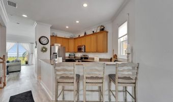 6412 MAYRA SHORES Ln, Apollo Beach, FL 33572