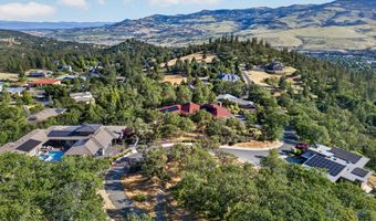 163 Hitt Rd, Ashland, OR 97520