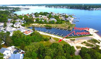 Bayview Place, Bayville, NJ 08721
