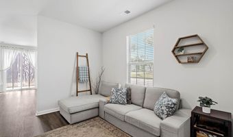 60 Backwater St, Port Royal, SC 29906
